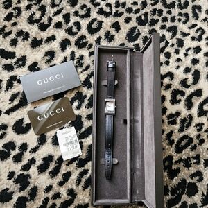 Gucci Black Leather Strap Watch